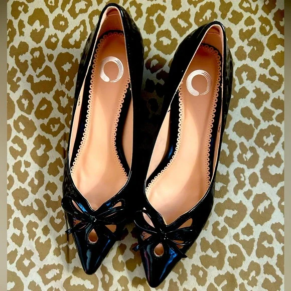 NWOT Journee Collection Lutana Pumps - Picture 2 of 6